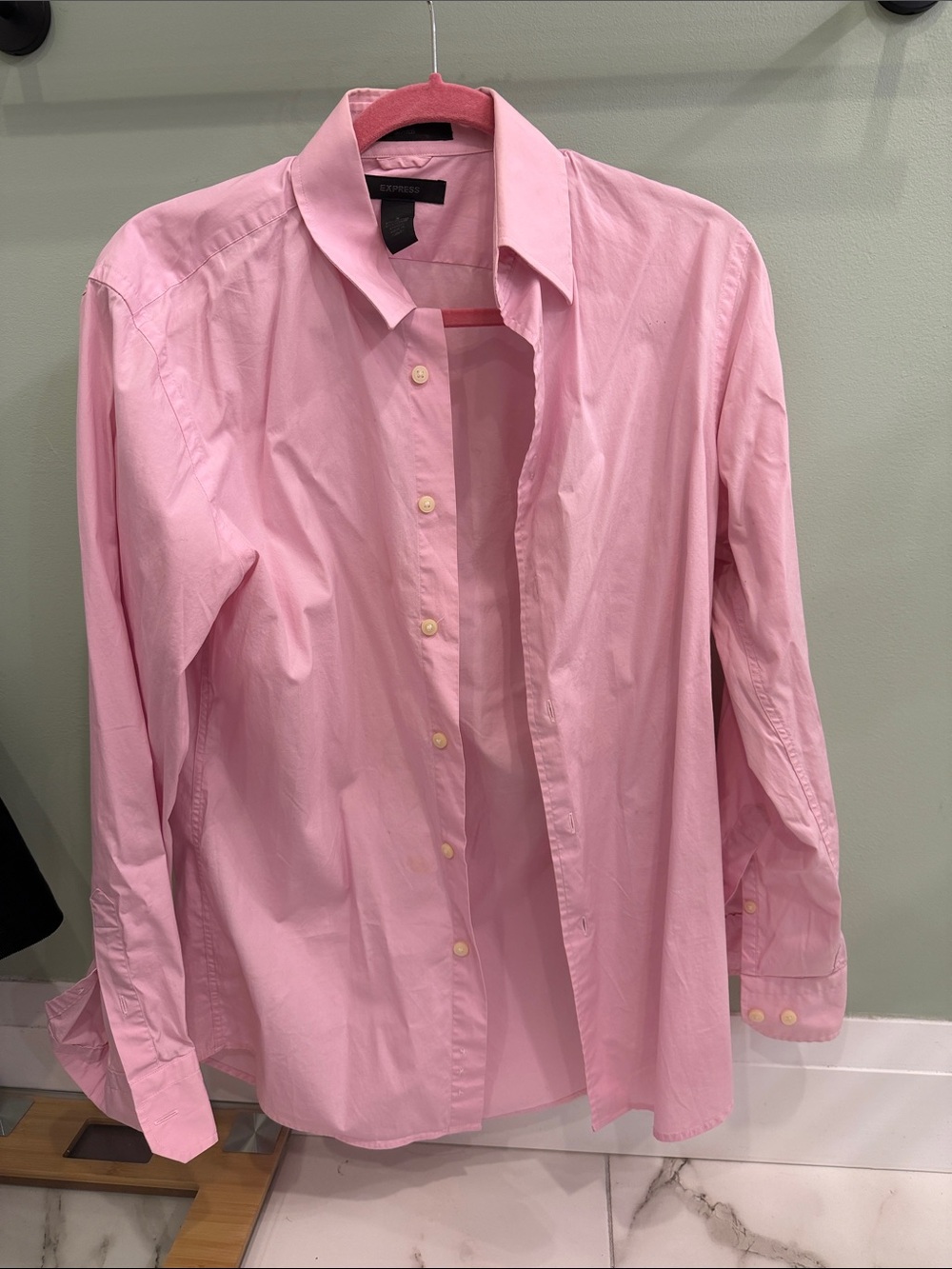 Express Men's Light Pink Button-Down Dress Shirt